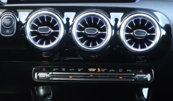 MERCEDES CLASSE CLA 200D SHOOTING BRAKE 150 CH 8G-DCT  AMG-LINE complet