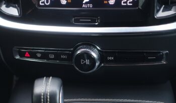 VOLVO V 60 T6 HYBRIDE RECHARGEABLE GEARTRONIC AWD 340 CH ( 253 CH + 87 CH ) R-DESIGN complet