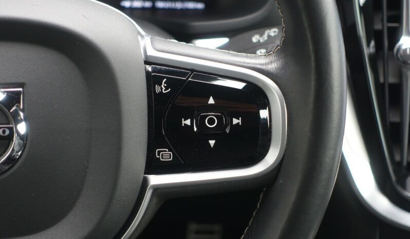 VOLVO V 60 D3 2.0 L 150CH  R-DESIGN complet