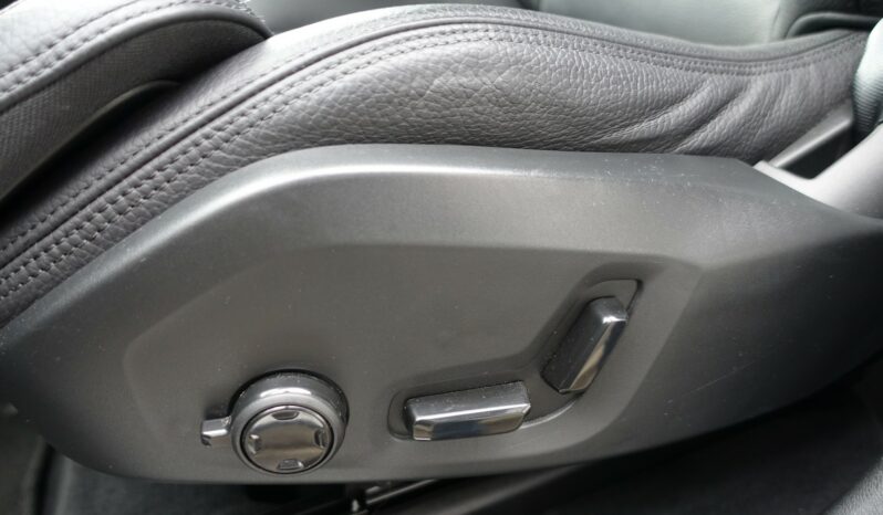 VOLVO XC 60 D4 GEARTRONIC 163 CH  INSCRIPTION complet