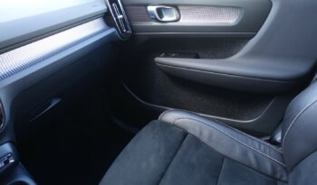 VOLVO XC 40 T5 HYBRIDE RECHARGEABLE GEARTRONIC 262 CH ( 180 CH + 82 CH ) R-DESIGN complet