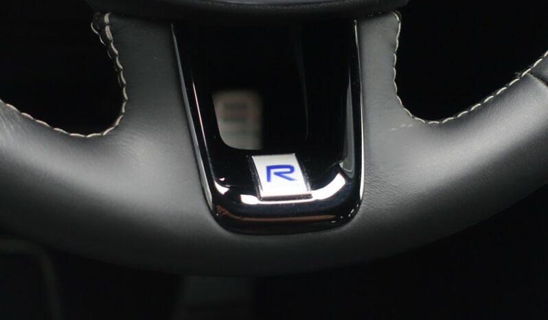 VOLVO S 60 T8 AWD GEARTRONIC 303CH + 87 CH HYBRIDE RECHARGEABLE R-DESIGN complet