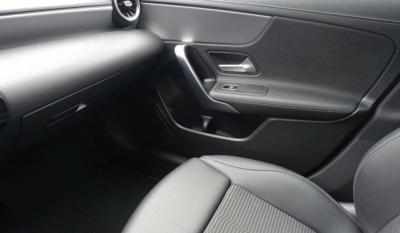 MERCEDES CLASSE CLA 180D SHOOTING BRAKE 7G-Dct complet