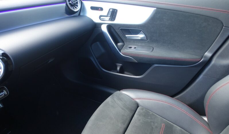 MERCEDES CLA 180D SHOOTING BRAKE 8G-DCT ( Break )  AMG-LINE complet
