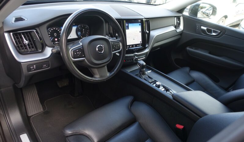 VOLVO XC 60 D4 2.0 L GEARTRONIC 163CH MOMENTUM complet