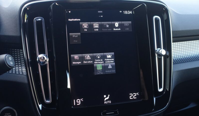 VOLVO XC 40 T5 HYBRIDE RECHARGEABLE GEARTRONIC 262 CH ( 180 CH + 82 CH ) R-DESIGN complet