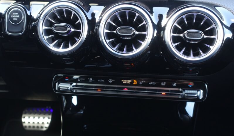 MERCEDES CLA 250 E SHOOTING BRAKE 262 CH EQ POWER HYBRIDE RECHARGEABLE 8G-DCT  AMG-LINE complet