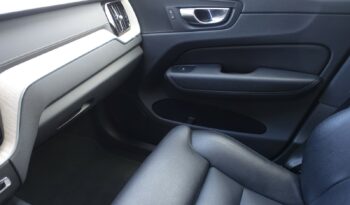 VOLVO XC 60 B4 2.0L D GEARTRONIC 197CH MHEV  INSCRIPTION complet