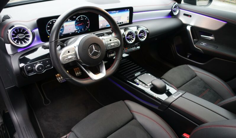 MERCEDES CLA 200D SHOOTING BRAKE 8G-DCT 150 CH AMG-LINE complet