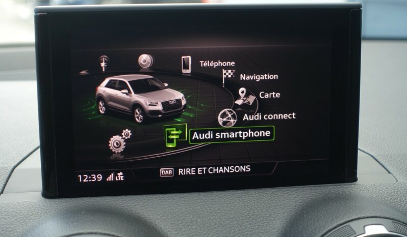AUDI Q2 35 TFSI 150 CH S-TRONIC S-LINE complet