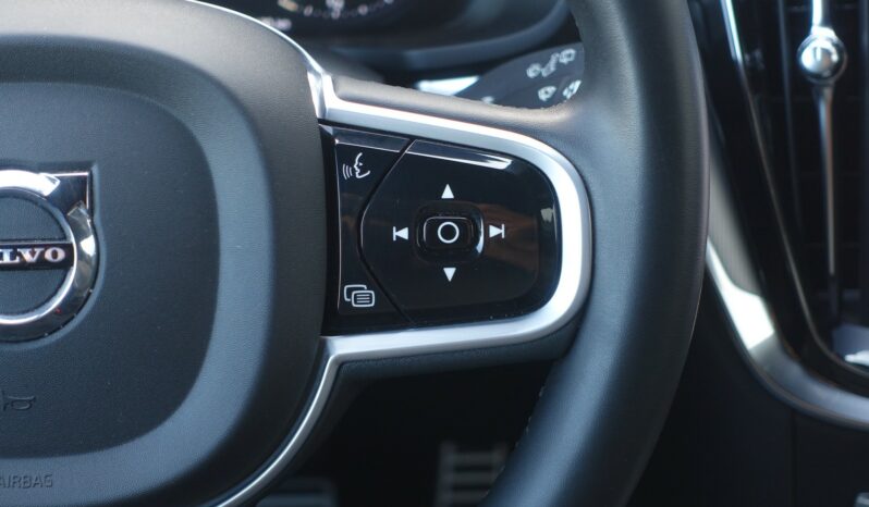VOLVO V 60 B4 2.0L GEARTRONIC 197CH MHEV  R-DESIGN complet