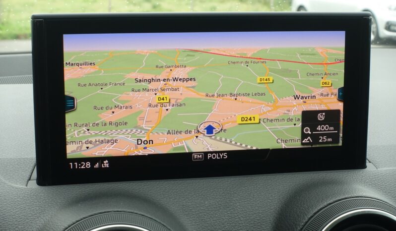 AUDI Q2 30 TDI 116 CH  S-LINE complet