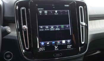 VOLVO XC 40 T4 HYBRIDE RECHARGEABLE GEARTRONIC 211 CH ( 129 CH + 82 CH ) INSCRIPTION complet
