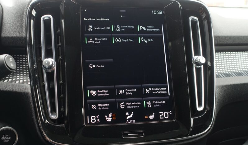 VOLVO XC 40 D3 2.0 L GEARTRONIC 150 CH R-DESIGN complet