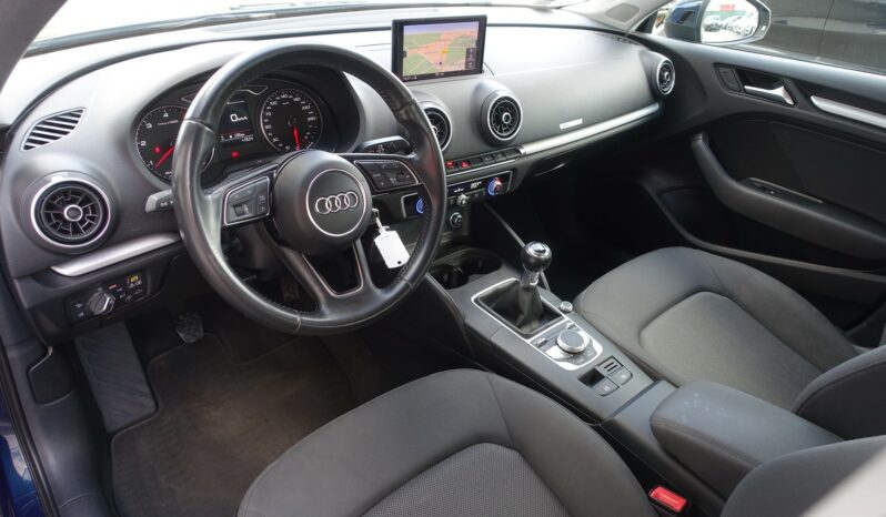 AUDI A3 BERLINE 1.6L TDI 116 CH complet