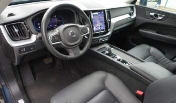 VOLVO XC 60 B4 2.0 L GEARTRONIC 197 CH MHEV  MOMENTUM complet