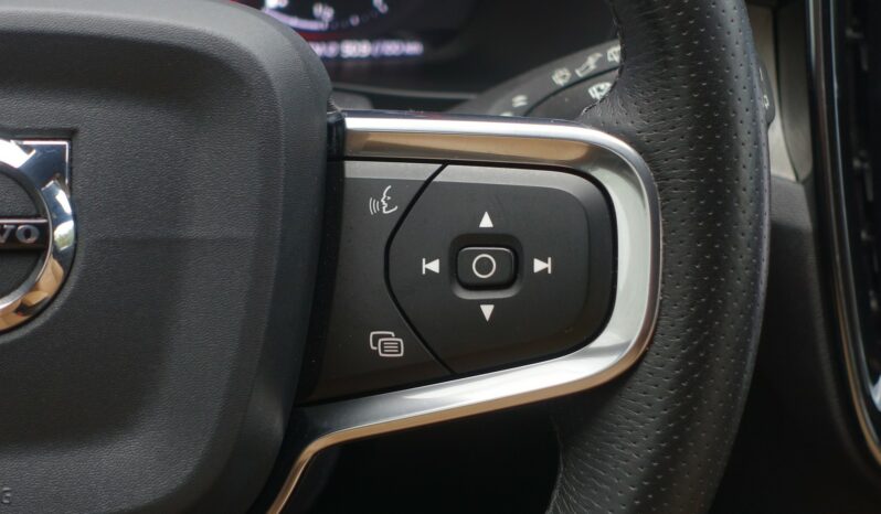 VOLVO XC 40 D3 2.0 L GEARTRONIC 150CH INSCRIPTION complet