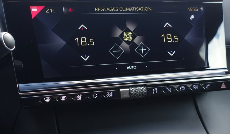 DS7 CROSSBACK HDI EAT8 130 CH SO-CHIC RIVOLI complet