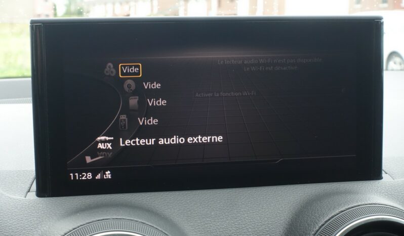 AUDI Q2 30 TDI 116 CH  S-LINE complet