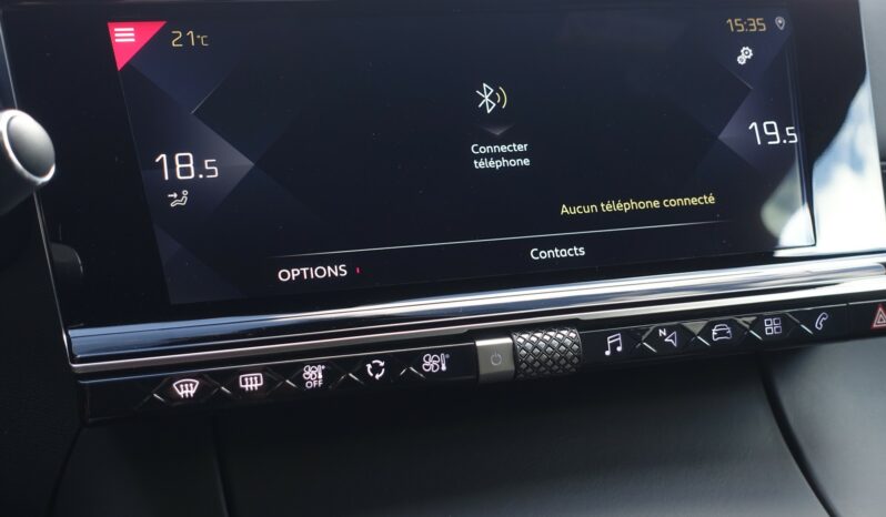 DS7 CROSSBACK HDI EAT8 130 CH SO-CHIC RIVOLI complet