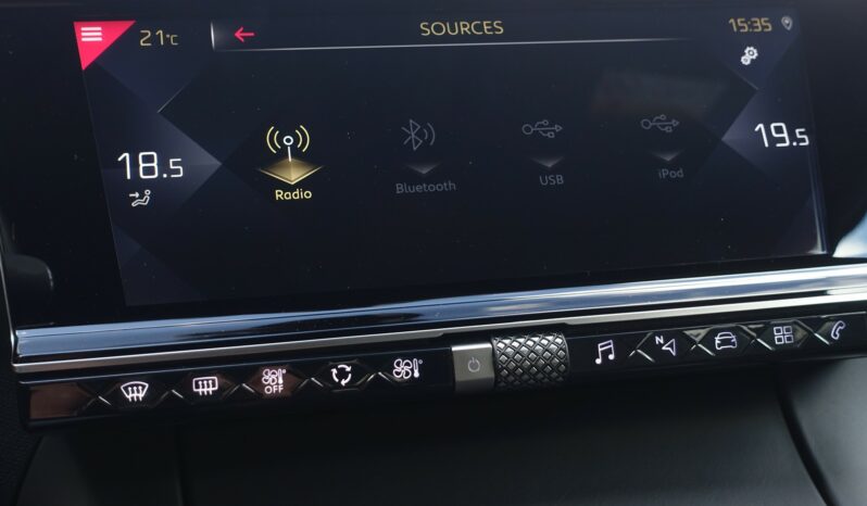 DS7 CROSSBACK HDI EAT8 130 CH SO-CHIC RIVOLI complet