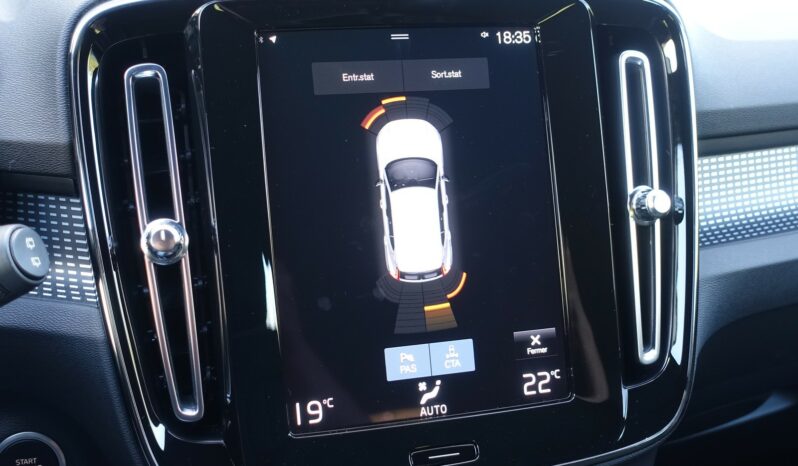 VOLVO XC 40 T5 HYBRIDE RECHARGEABLE GEARTRONIC 262 CH ( 180 CH + 82 CH ) R-DESIGN complet
