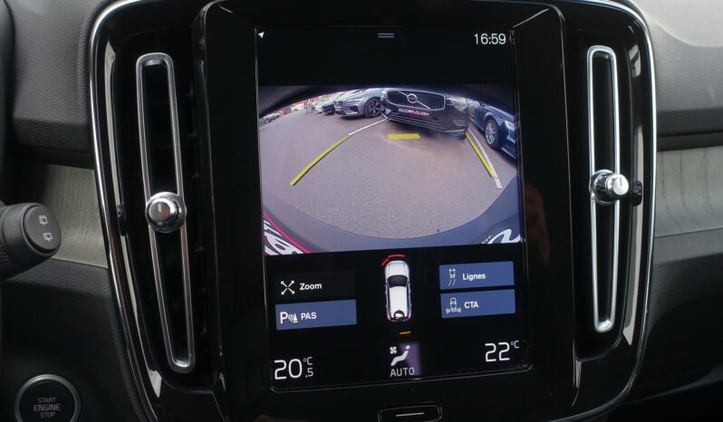 VOLVO XC 40 T4 HYBRIDE RECHARGEABLE GEARTRONIC 211 CH ( 129 CH + 82 CH ) INSCRIPTION complet