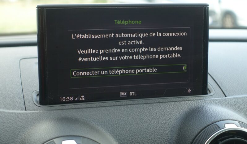 AUDI A3 BERLINE 1.6L TDI 116 CH complet
