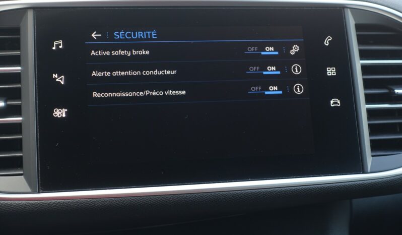 PEUGEOT 308 SW 1.5 L BLUEHDI 130 CH EAT8  GT LINE complet