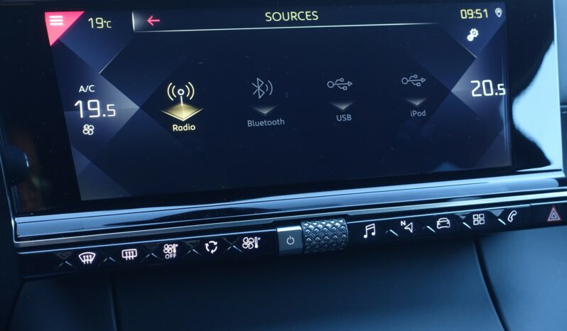DS7 CROSSBACK BLUEHDI 130 CH EAT8 GRAND-CHIC RIVOLI complet