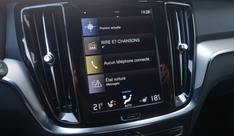 VOLVO V 60 B4 2.0L GEARTRONIC 197CH MHEV  R-DESIGN complet