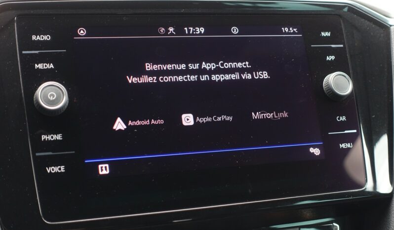 VOLKSWAGEN PASSAT SW 1.6 L TDI DSG7 120 CV ( break ) complet