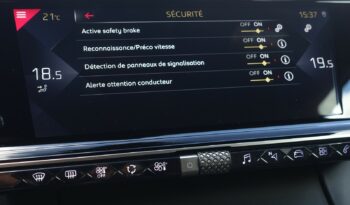 DS7 CROSSBACK HDI EAT8 130 CH SO-CHIC RIVOLI complet