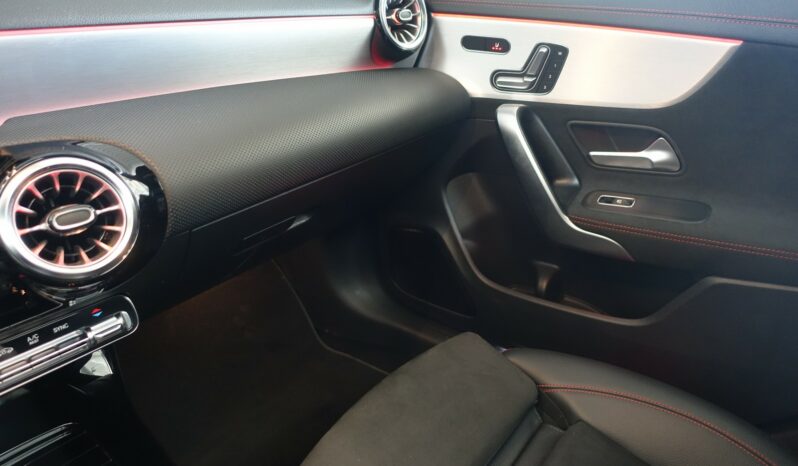 MERCEDES CLASSE CLA 200D SHOOTING BRAKE 150 CH 8G-DCT AMG-LINE complet