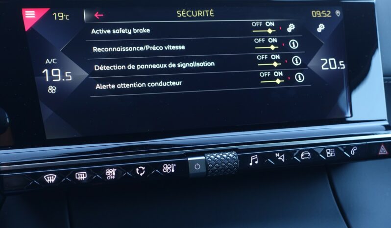 DS7 CROSSBACK BLUEHDI 130 CH EAT8 GRAND-CHIC RIVOLI complet