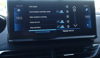 PEUGEOT 5008 1.5 L BLUEHDI EAT8 7 PLACES 130 CH  GT complet