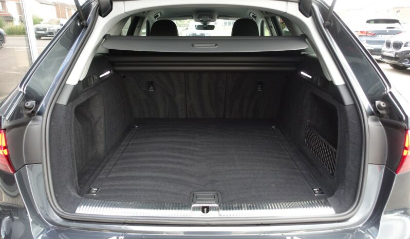 AUDI A4 AVANT 35 TDI MHEV PHASE 2 S-TRONIC 163 CH complet
