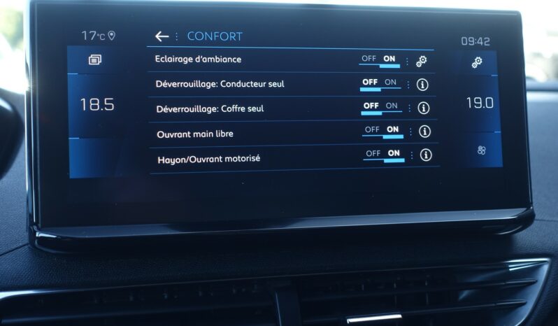 PEUGEOT 5008 1.5 L BLUEHDI EAT8 7 PLACES 130 CH  GT complet