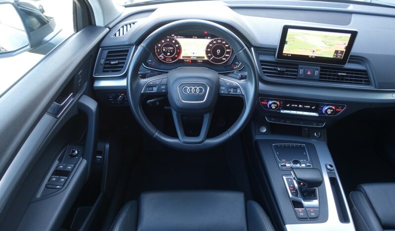 AUDI Q5 55 TFSI E 252 CH QUATTRO S-TRONIC HYBRIDE RECHARGEABLE S-LINE complet