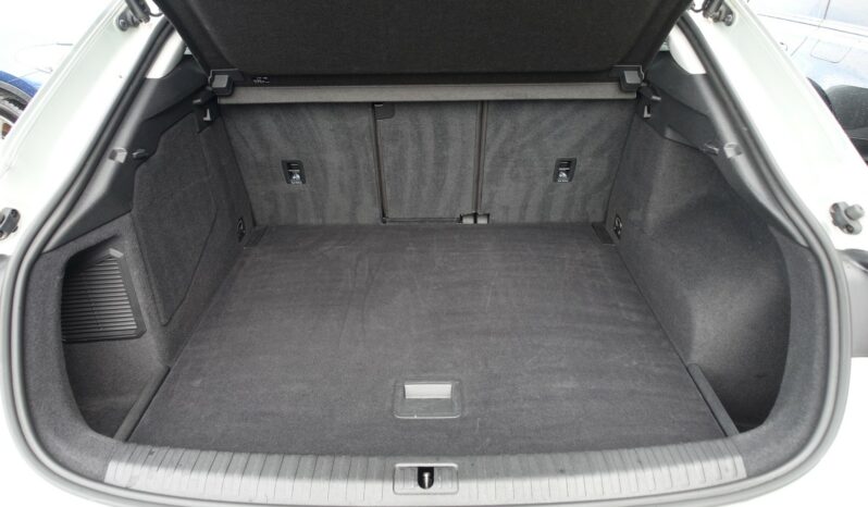 AUDI Q3 SPORTBACK 45 TFSI E S-TRONIC 245 CH HYBRIDE RECHARGEABLE complet