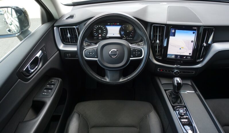 VOLVO XC 60 D3 2.0 L 150CH MOMENTUM complet