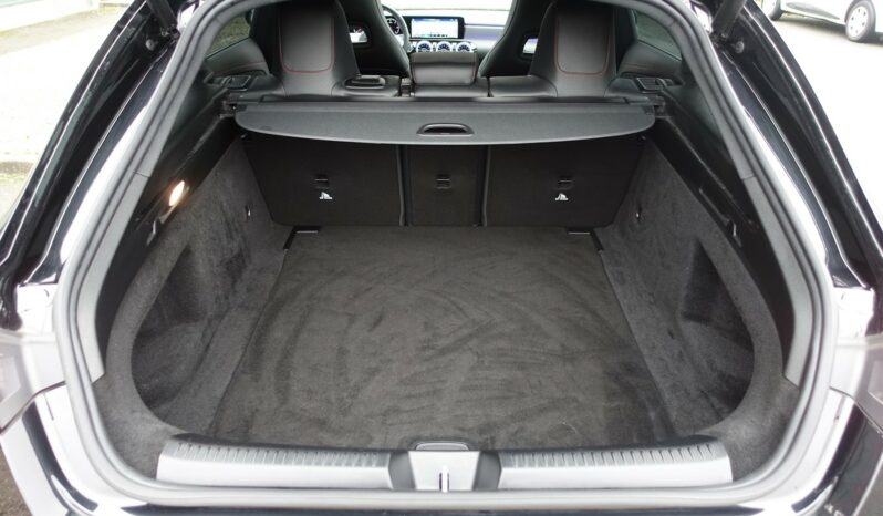 MERCEDES CLA 200D SHOOTING BRAKE 8G-DCT 150 CH AMG-LINE complet