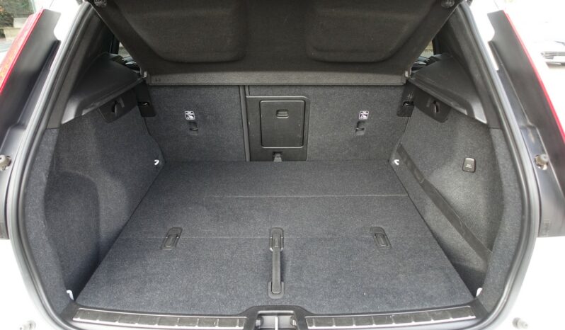 VOLVO XC 40 D3 2.0 L GEARTRONIC 150 CH R-DESIGN complet