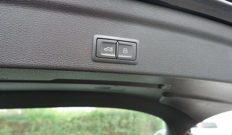 AUDI Q3 SPORTBACK 35 TDI 150 CH S-TRONIC S-LINE complet