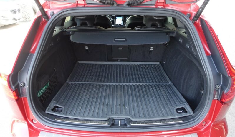 VOLVO V 60 B4 2.0L GEARTRONIC 197CH MHEV  R-DESIGN complet