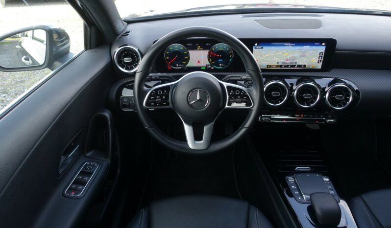 MERCEDES CLASSE A 250 E 8G-DCT 262 CH HYBRIDE RECHARGEABLE 8G-DCT complet