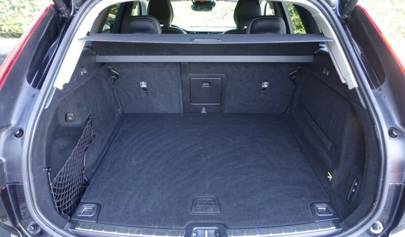 VOLVO XC 60 D4 2.0 L GEARTRONIC 190CH INSCRIPTION complet