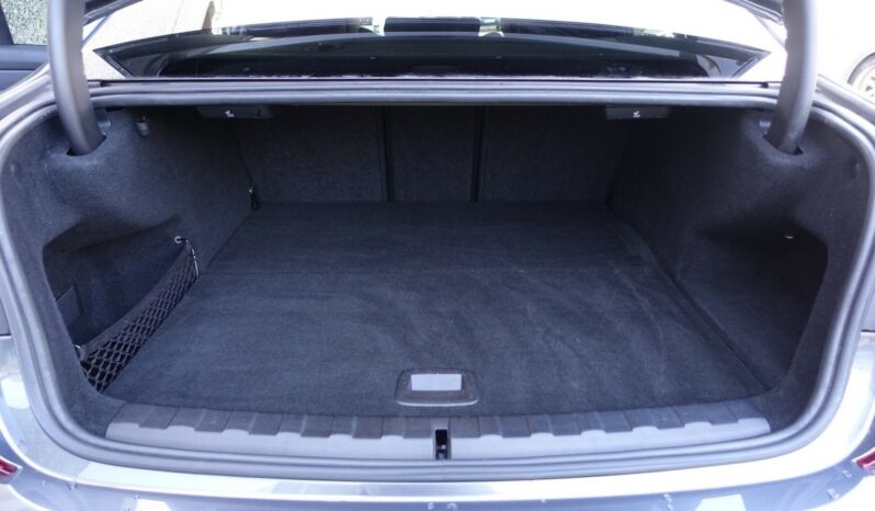 BMW 330 EA E-DRIVE BERLINE HYBRIDE RECHARGEABLE BVA 184 CH ESSENCE + 68 CH ELECTRIQUE SERIE 3 PACK M complet