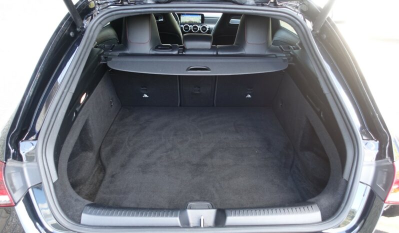 MERCEDES CLA 250 E SHOOTING BRAKE 262 CH EQ POWER HYBRIDE RECHARGEABLE 8G-DCT  AMG-LINE complet