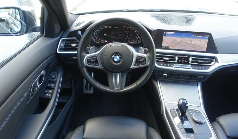 BMW 330 EA E-DRIVE BERLINE HYBRIDE RECHARGEABLE BVA 184 CH ESSENCE + 68 CH ELECTRIQUE SERIE 3 PACK M complet